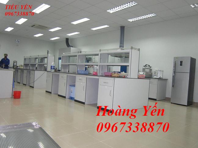 Bàn thí nghiệm trung tâm